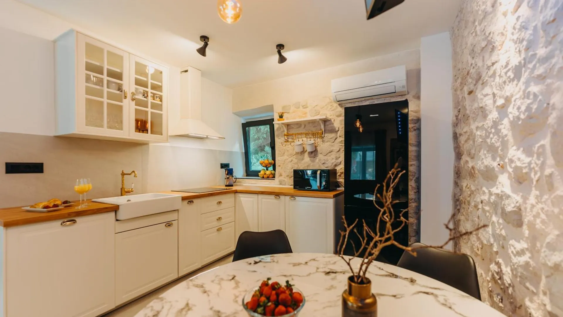 Tramontana Iz Apartamento Veli Iž Croácia