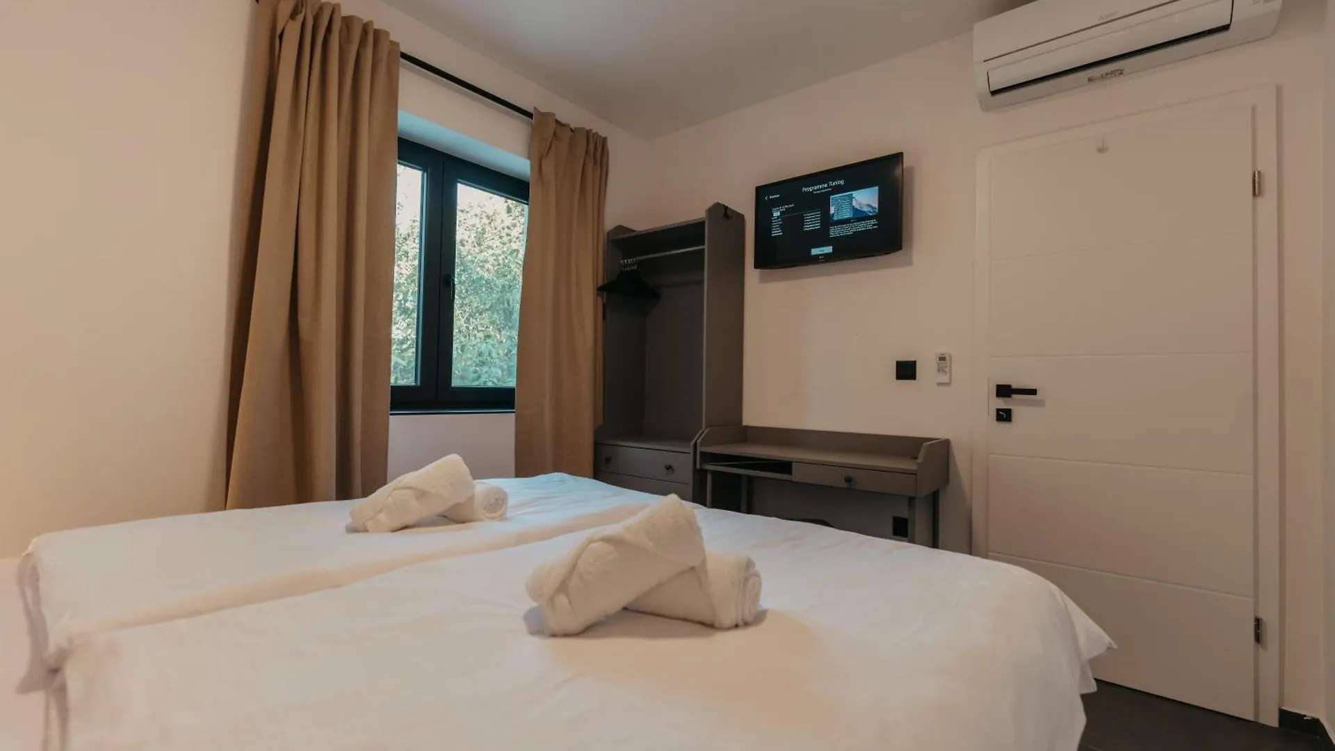 Tramontana Iz Apartamento Veli Iž